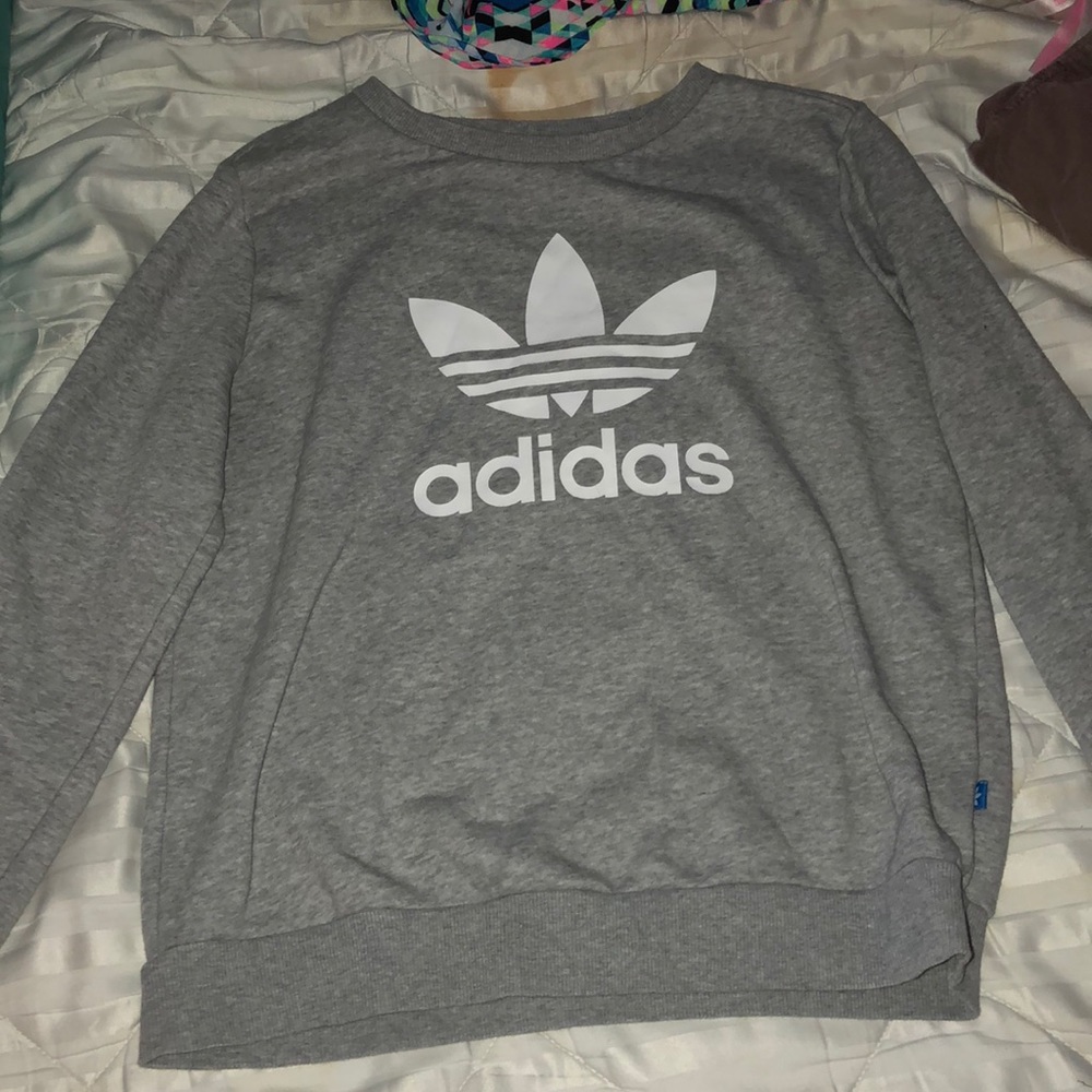 gray adidas long sleeve